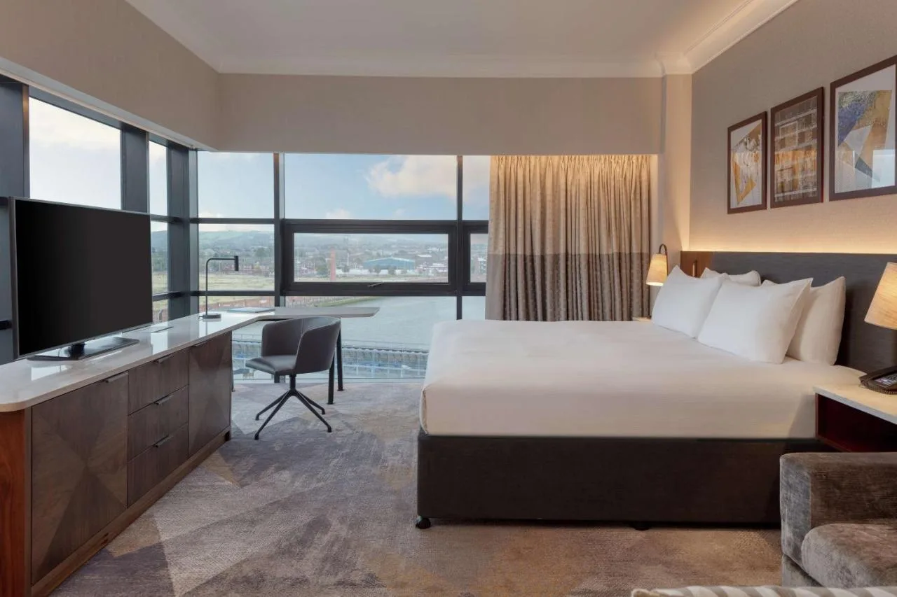Deluxe King Room